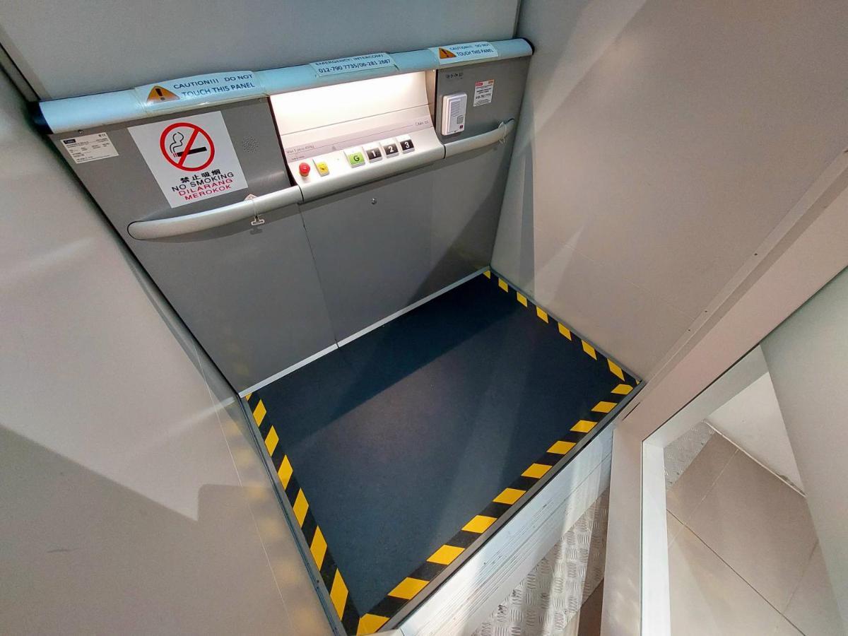 Good2Stay Budget Hotel L Lift L Coway Water L Wifi6 L Laundromat Malacca Exterior foto