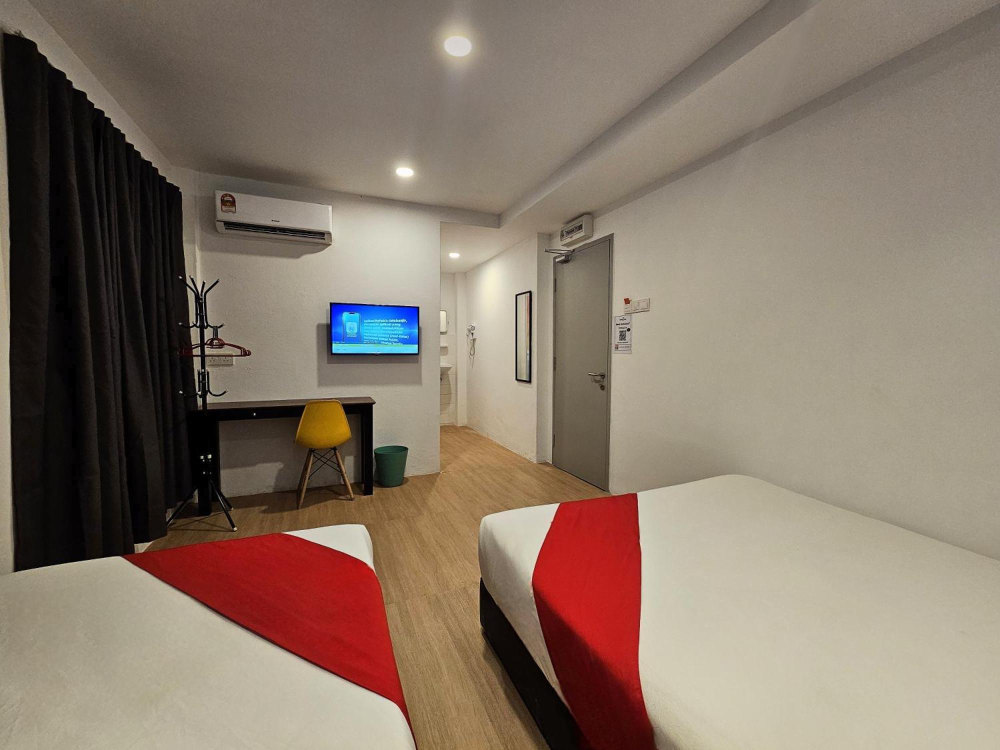Good2Stay Budget Hotel L Lift L Coway Water L Wifi6 L Laundromat Malacca Habitación foto